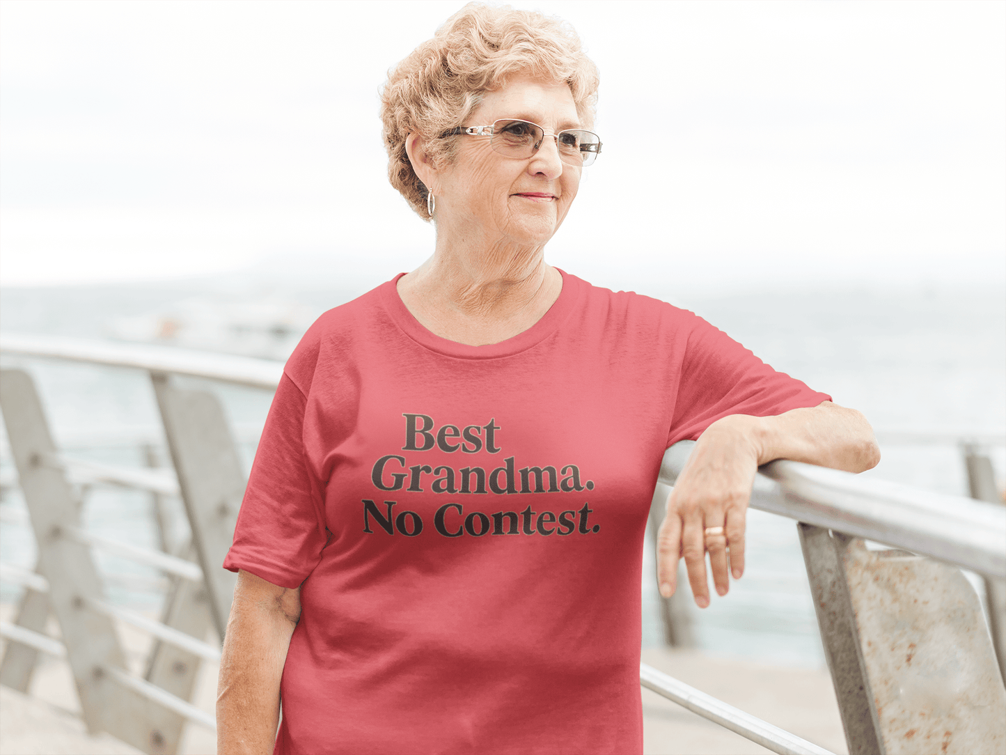 Best Grandma Unisex T-Shirt | Heartfelt Gift for Grandma, Family Reunion & Mother’s Day Tee - Hearth&Hugz