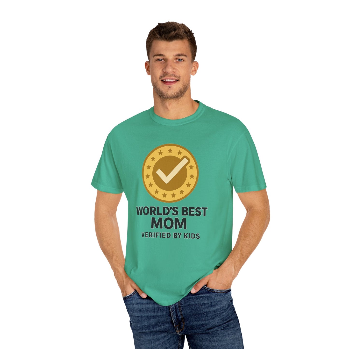 Worlds Best Mom Tee - Unisex Fashion Must-Have - Hearth&Hugz
