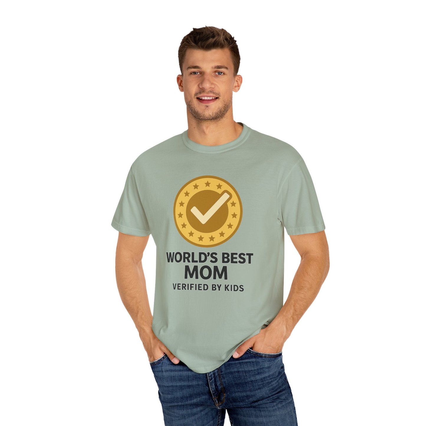 Worlds Best Mom Tee - Unisex Fashion Must-Have - Hearth&Hugz
