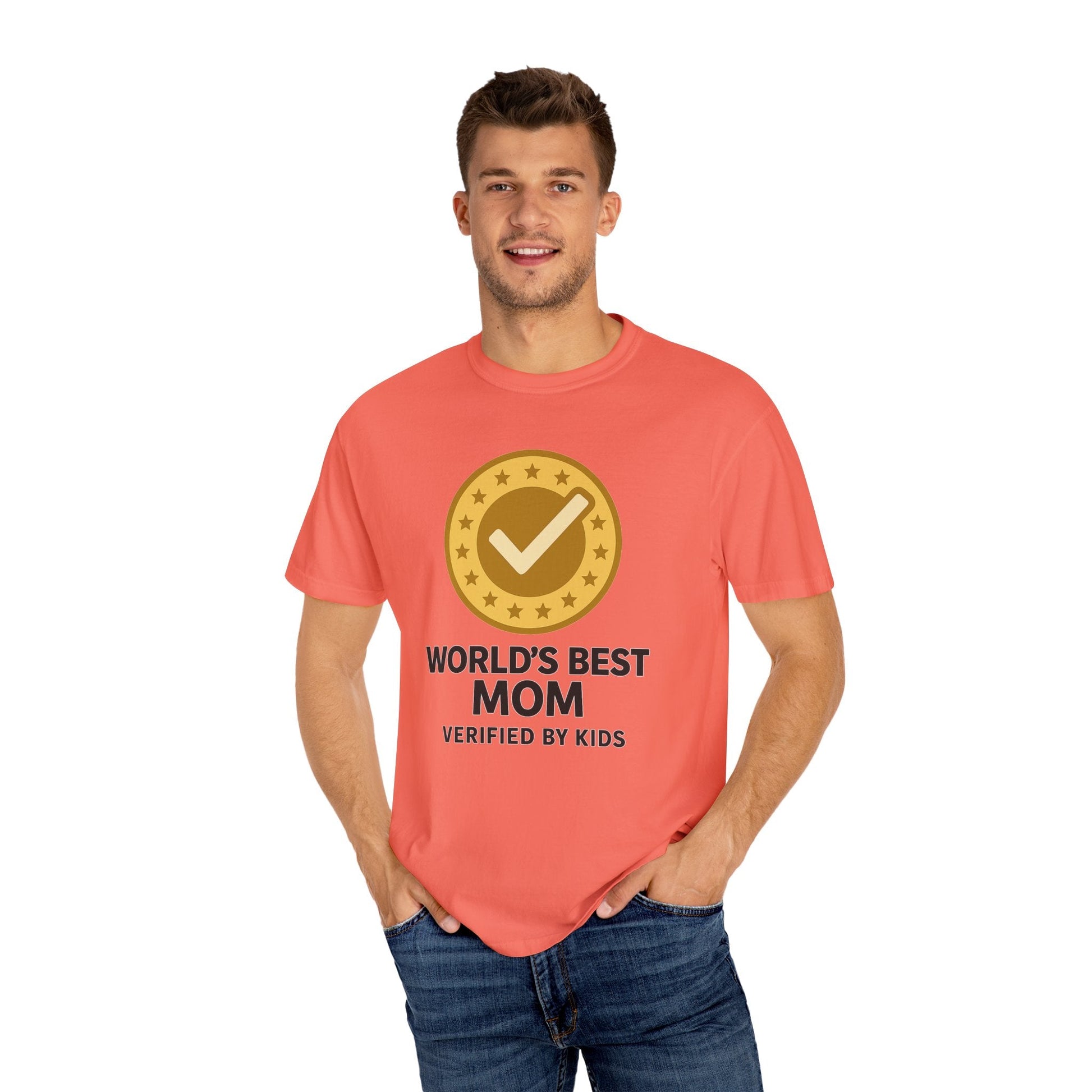 Worlds Best Mom Tee - Unisex Fashion Must-Have - Hearth&Hugz